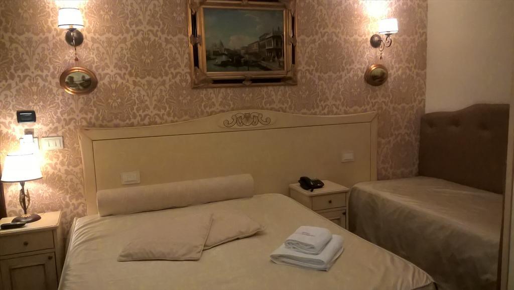 Hotel Villa Clementina Scafati Exterior photo
